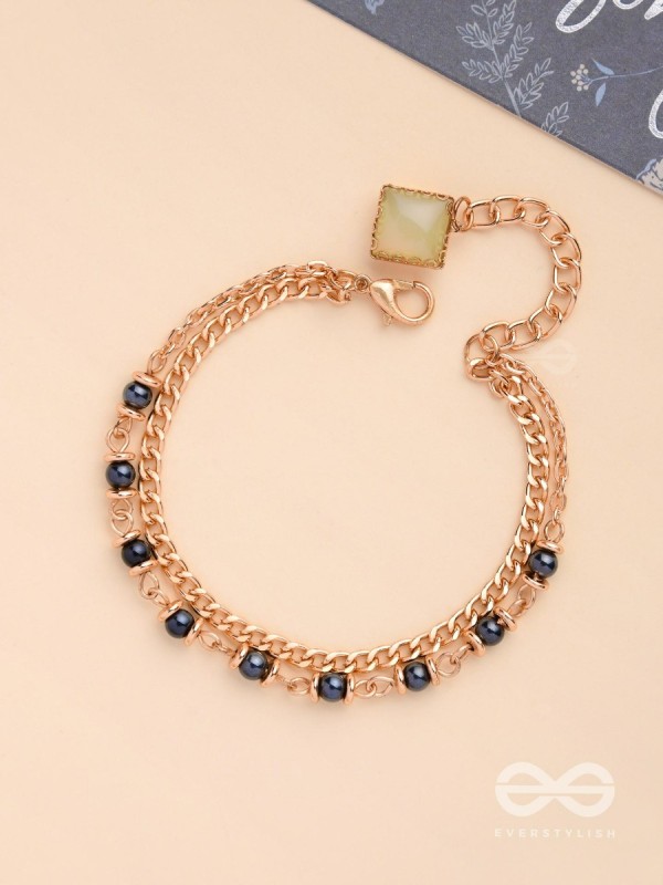 THE FEMININE FINESSE - BEADED BRACELET