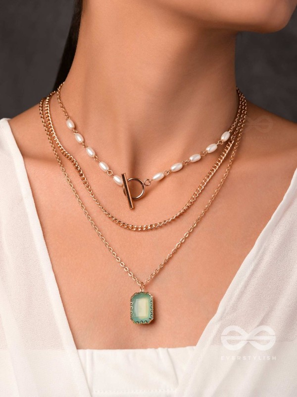 THE AQUA ESSENCE - MULTI LAYERED NECKPIECE