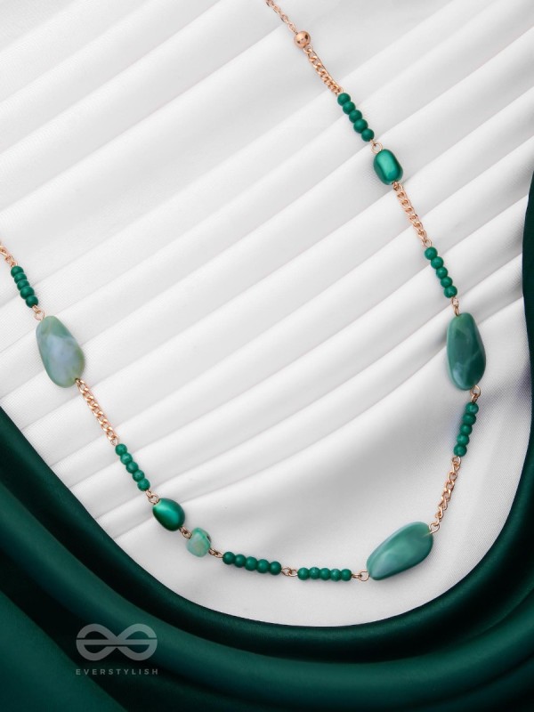 The Mossy Cascade - Bold Golden Neckpiece With Anti-Tarnish Coating 