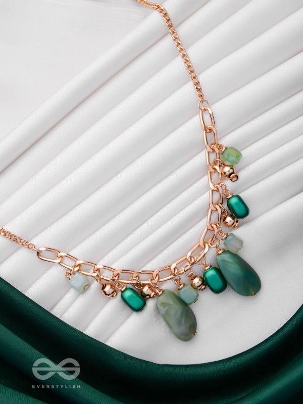 The Green Dream - Golden Chunky Neckpiece With Anti-Tarnish Coating 