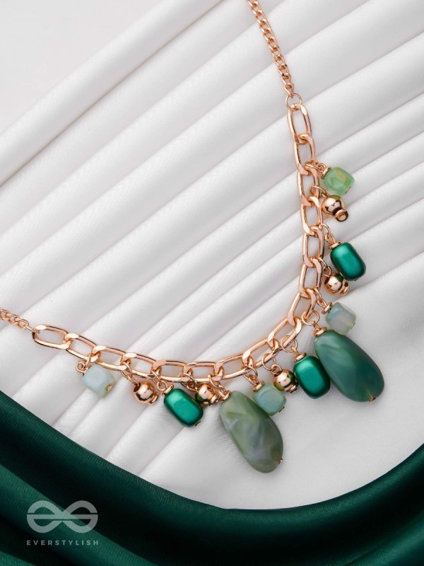 The Green Dream - Golden Chunky Neckpiece With Anti-Tarnish Coating 