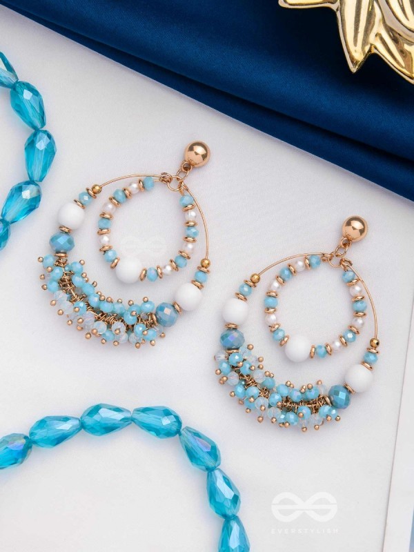 THE MOONLIT SHORES - WHITE AND BLUE GLASS BEAD EARRINGS