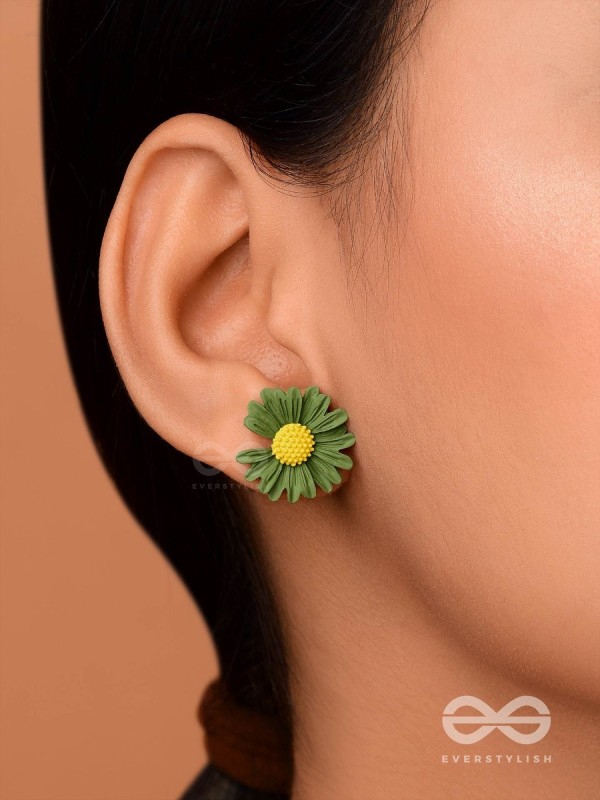 FORGET-ME-NOT - CASUAL STUD EARRINGS (GREEN)