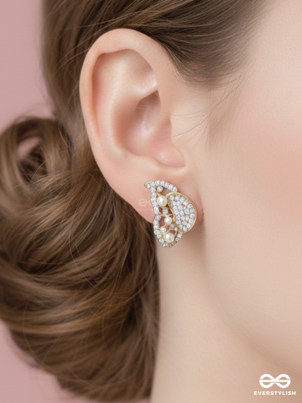 BIT OF BUTTERFLY MAGIC - GOLDEN PEARL STUDS