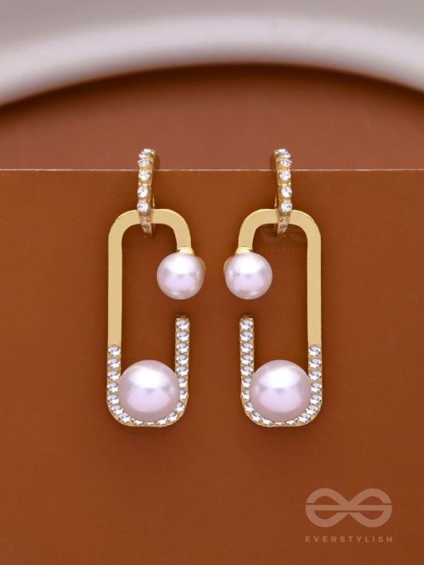 INTERLOCKED SPLENDOR - GOLDEN PEARL DROP EARRINGS