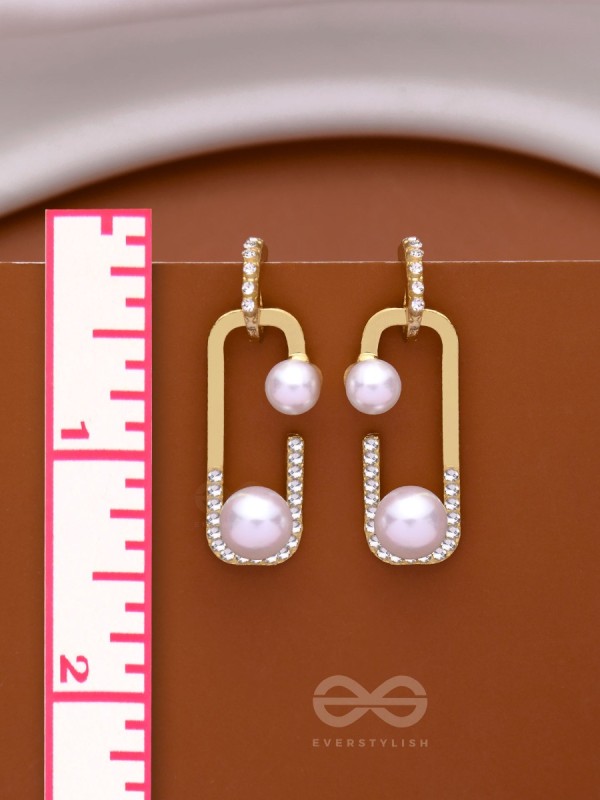 INTERLOCKED SPLENDOR - GOLDEN PEARL DROP EARRINGS