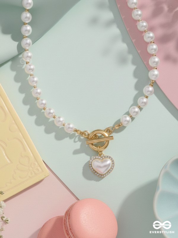 A LOVE AFFAIR - GOLDEN PEARL NECKPIECE