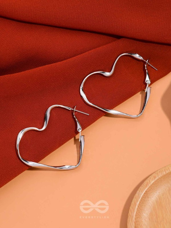 YOUR TWISTED LOVE - SILVER HOOP EARRINGS