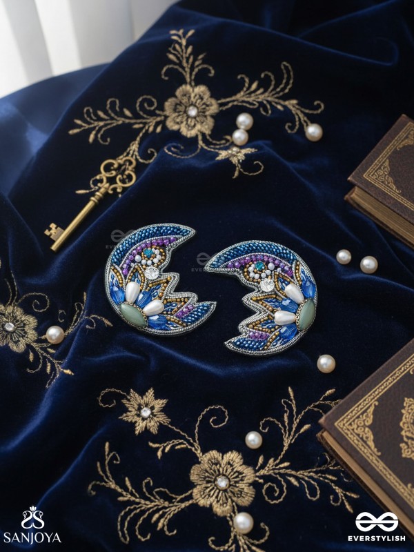 SOMNIVRITTA - AURA OF THE MOON - CUT DANA, STONE, PEARL DROP AND BEADS EMBROIDERED EARRINGS (BLUE)