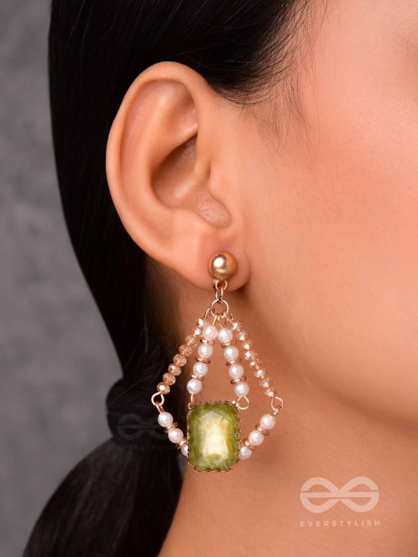 THE NATURE'S GRACE  - ELEGANT DROP EARRINGS