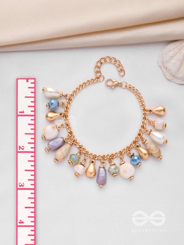 THE CRYSTALLINE SHORE - CASUAL BEADED BRACELET