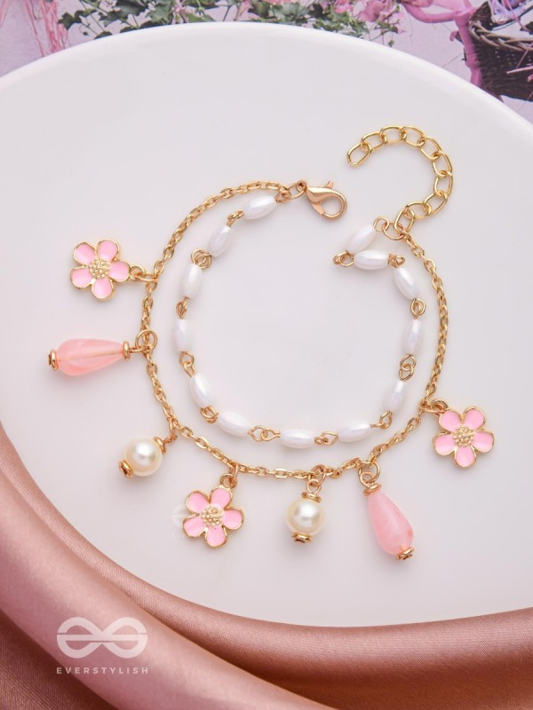 THE FLOWERING PARADISE - CASUAL MULTILAYERED BRACELET