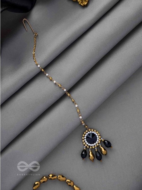 Angika - A Dramatic Sentiment - Stone, Beads And Glass Drops Hand Embroidered Maangtika