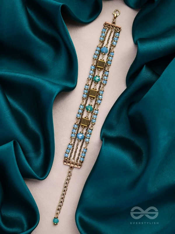 THE HEAVENLY SHADES - MULTILAYERED CASUAL BRACELET