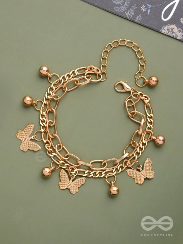 WHISPERING BUTTERFLY - GOLDEN MULTILAYERED BRACELET
