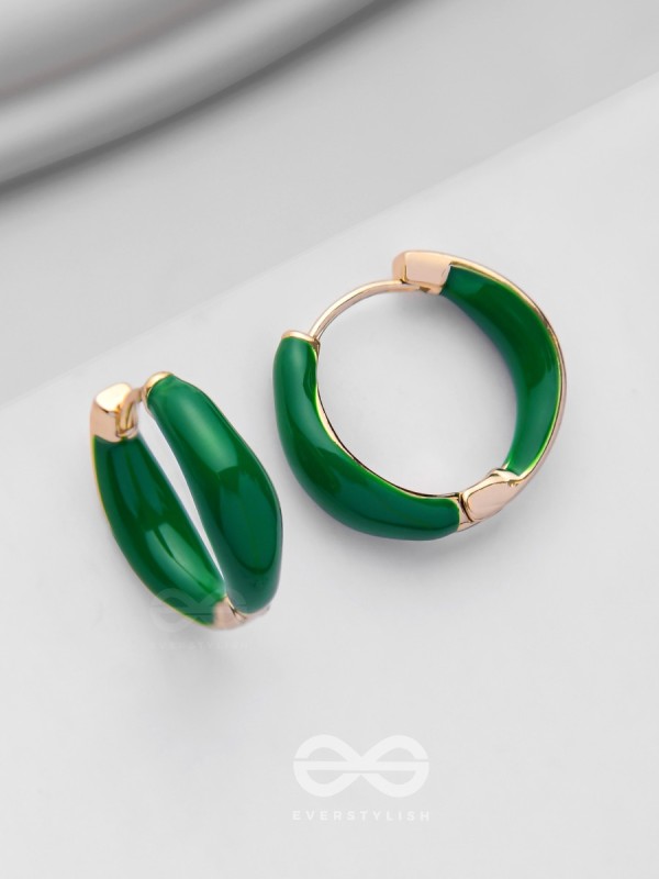 LUXE LITTLE LOOPS - GOLDEN EMBELLISHED HOOP EARRINGS (GREEN)