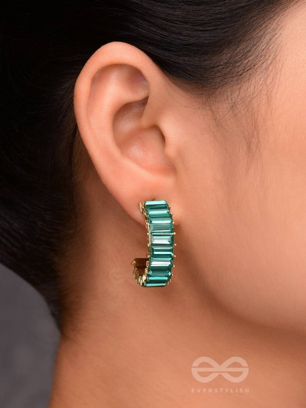 CRYSTAL GALAXIES - GOLDEN EMBELLISHED EARRINGS (GREEN)