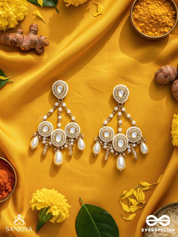 Avadata - Dazzling Giltz N Glamour - Golden Embellished Polki And Kundan Earrings