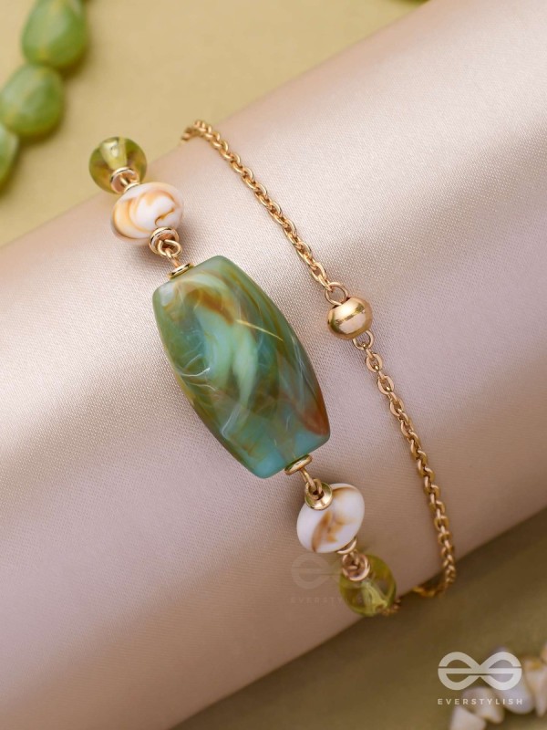 MOSSY MARBLES - GOLDEN EMBELLISHED MULTILAYER BRACELET