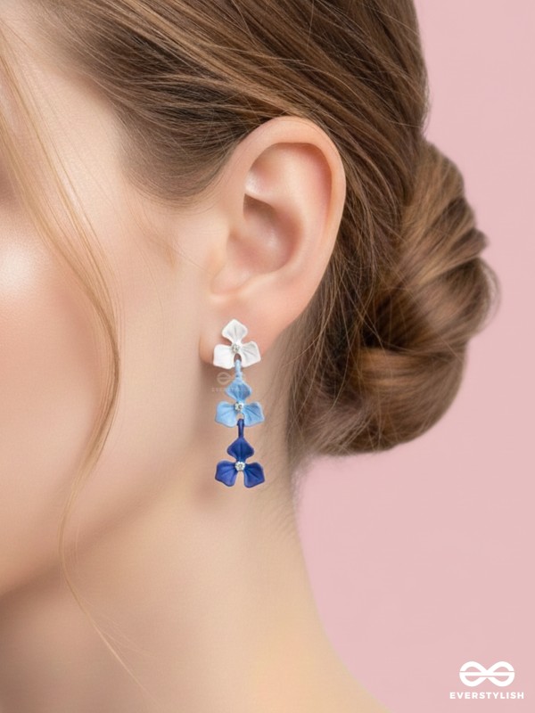 THE BLUEBERRY BLOSSOMS - ELEGANT ACRYLIC EARRINGS