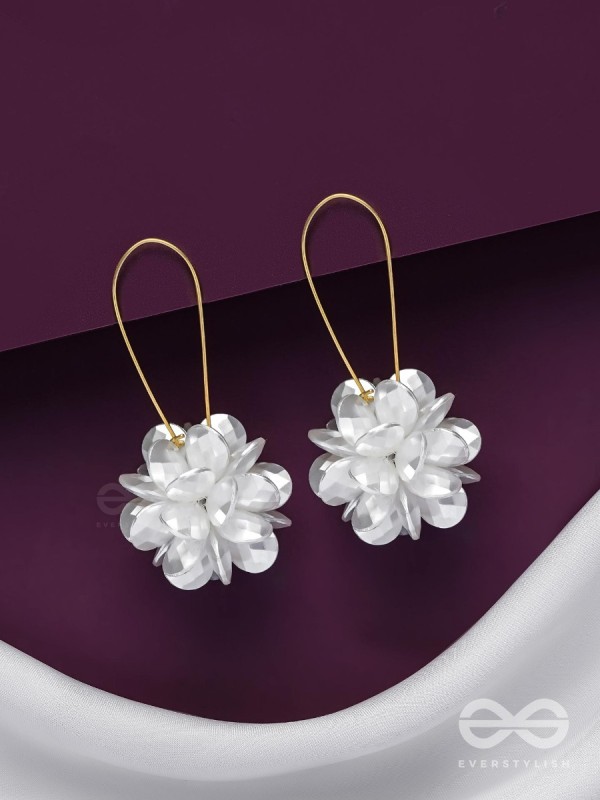 A WINTER ROSE - GOLDEN FLORAL EARRINGS