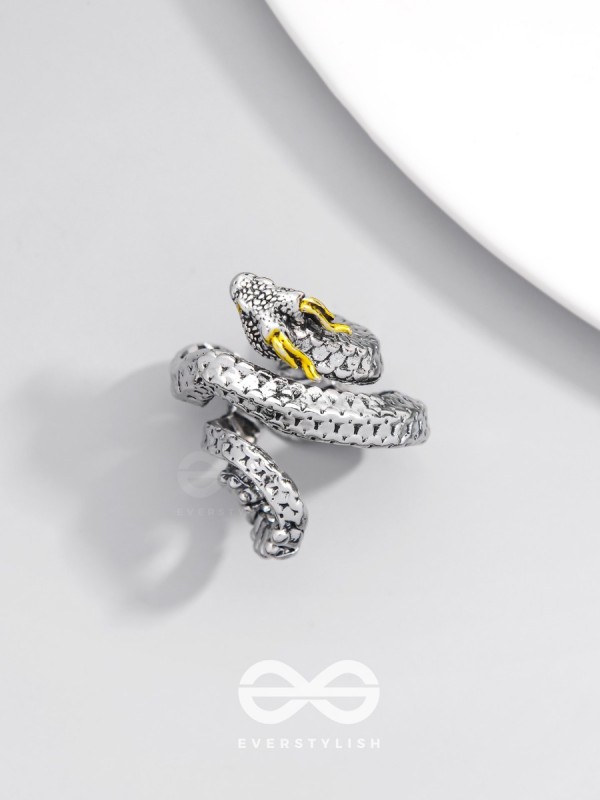 SPEAK'N PARSEL - STATEMENT SILVER RING