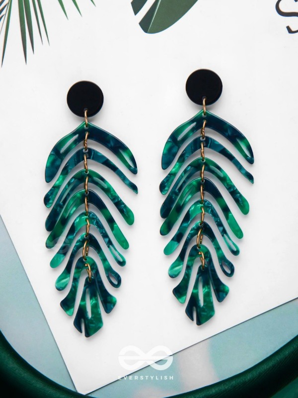 THE TROPICAL LEAFLETS - GREEN ACRYLIC EARRINGS