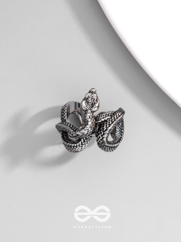 NIGHTSHADE BASILISK - STATEMENT SILVER RING (ADJUSTABLE)