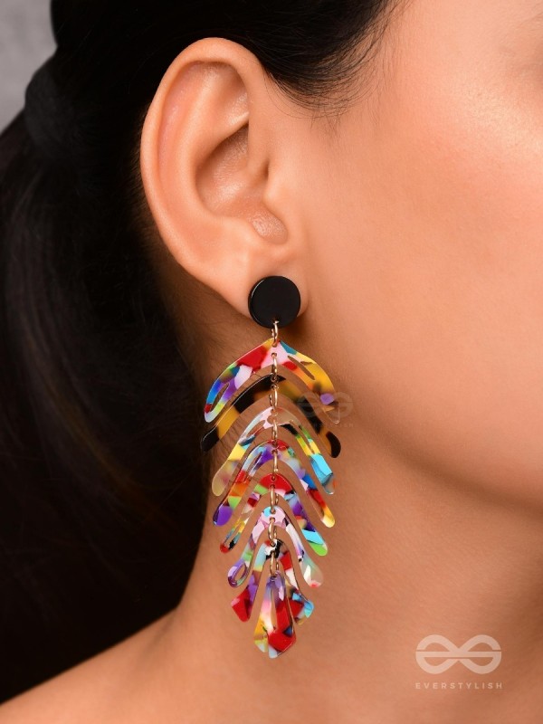 THE TROPICAL LEAFLETS - MULTICOLOR ACRYLIC EARRINGS