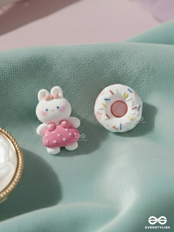 DONUT DARLINGS - MISMATCHED ACRYLIC STUD EARRINGS