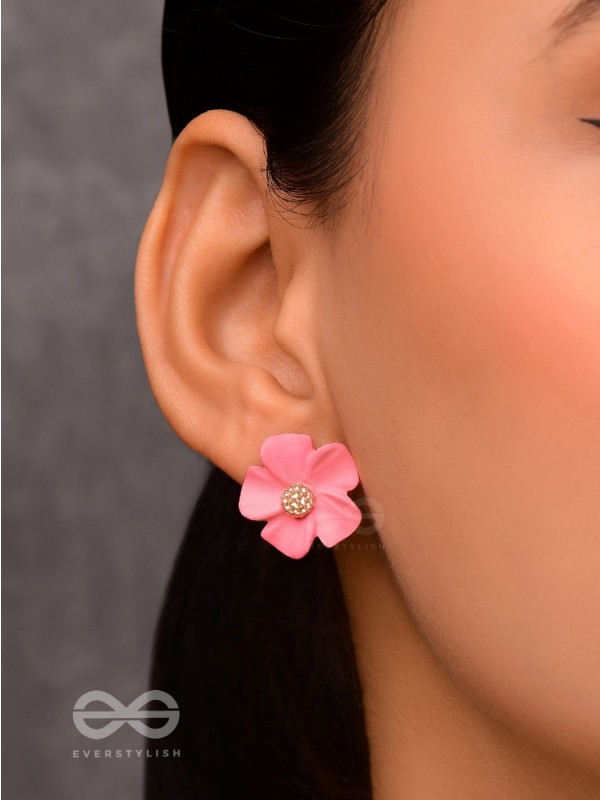 THE BLOSSOM BALLAD - GOLDEN AND PINK ACRYLIC STUD EARRINGS