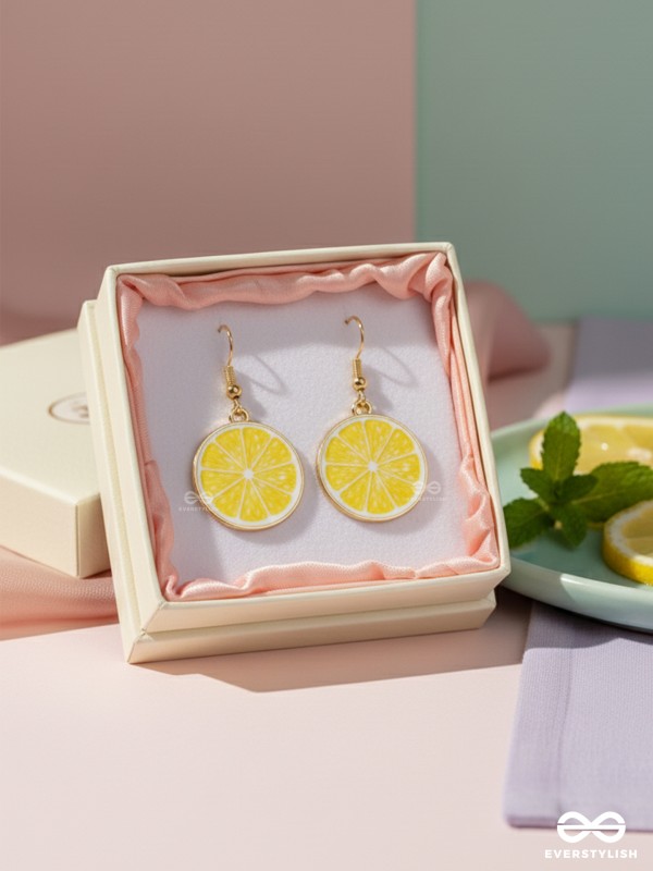 THE SOUR SPLASH - GOLDEN EMBELLISHED EARRINGS