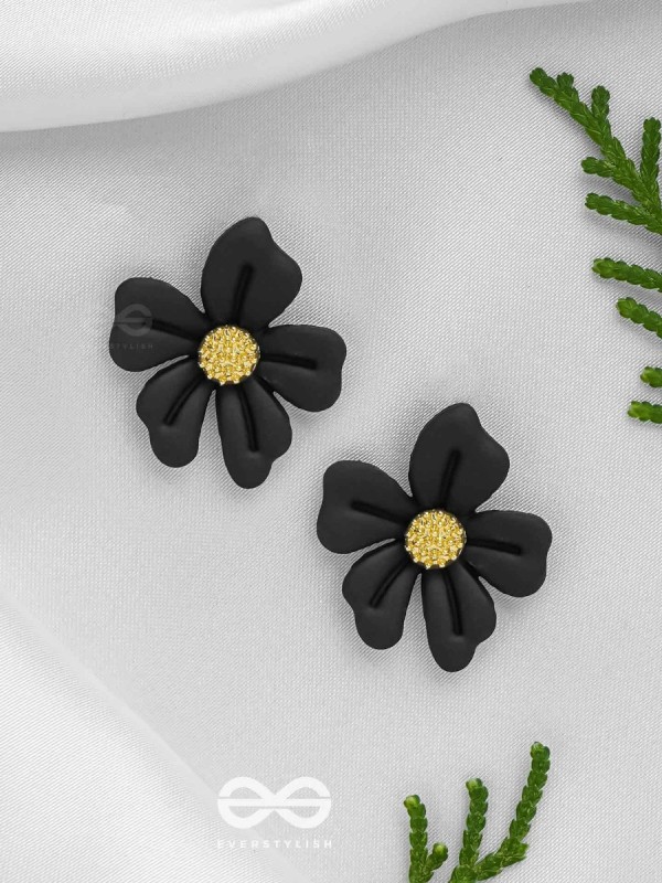 THE FLORAL FLING - GOLDEN AND BLACK ACRYLIC STUD EARRINGS