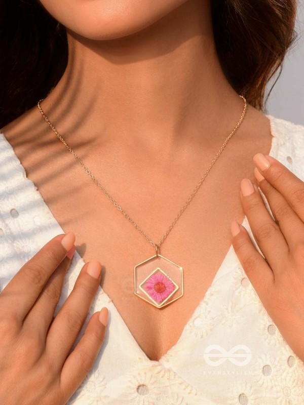 Charm Of Primrose - Pressed Flower Resin Pendant With Anti-Tarnish Coating 