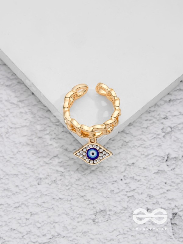Cosmic Watcher - Golden Embellished Charm Ring (Adjustable)