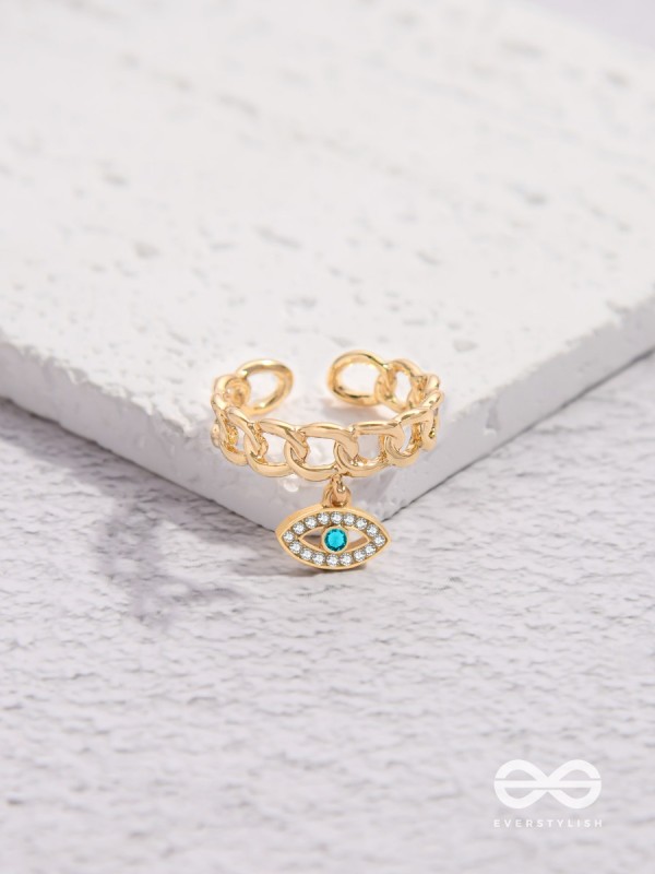 Eye Of Glamour - Golden Embellished Charm Ring (Adjustable)
