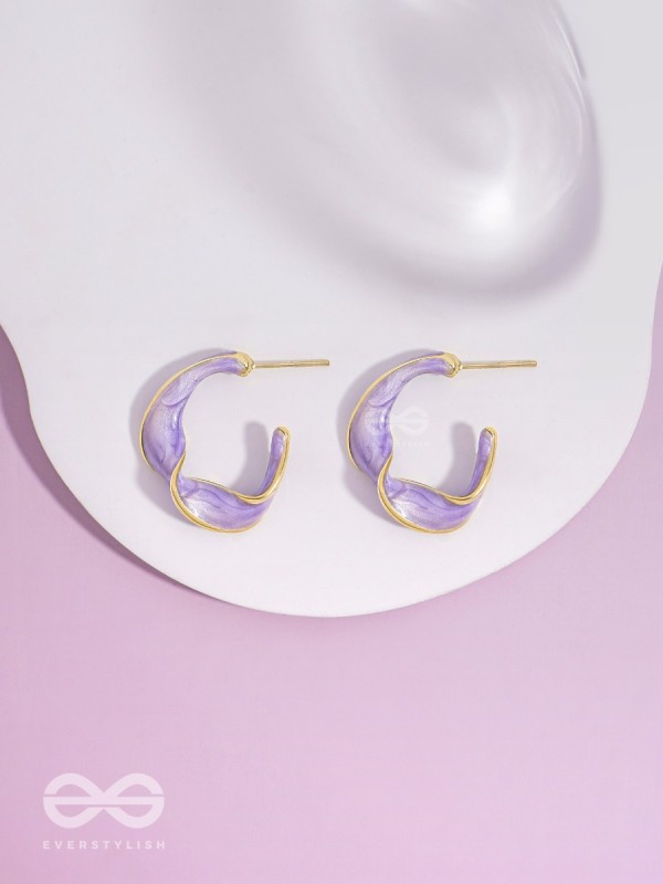 EBB AND FLOW - ENAMELLED TWISTED STUDS (PURPLE)