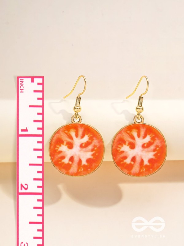 The Tangy Twist - Golden Drop Earrings