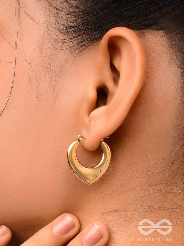 Tipsy Twilight  - Golden Stainless Steel Earrings With Anti-Tarnish Coating