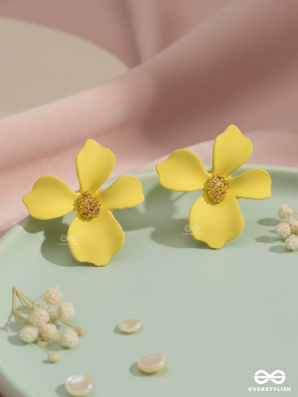 Citrine Bloom - Enameled Ear Studs