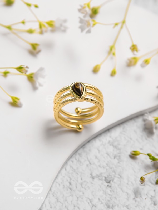 Gilded Mocha Elegance - Golden Beaded Ring 