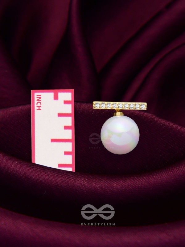 Modern Grace - Golden Embellished Ear Jackets