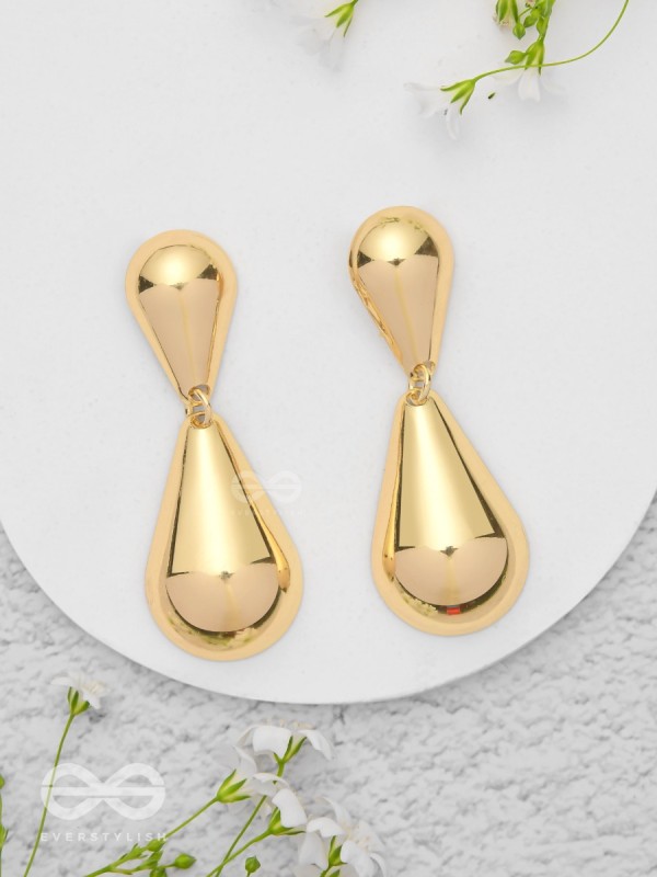 Glowing Galore - Statement Golden Earrings