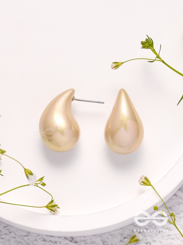 Glitter Drops - Holographic Acrylic Earrings (Golden)