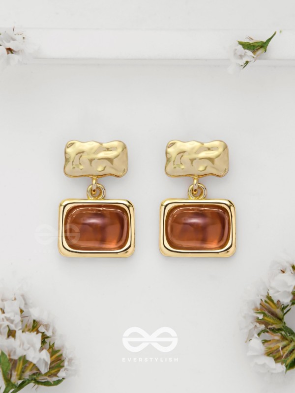 Hazelnut Hues - Golden Earrings