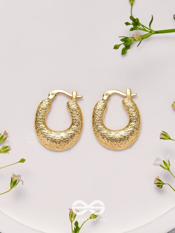 Glittering Halos - Golden Earrings