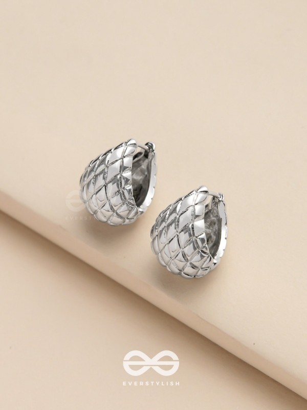 Moonlit Scales - Silver Earrings