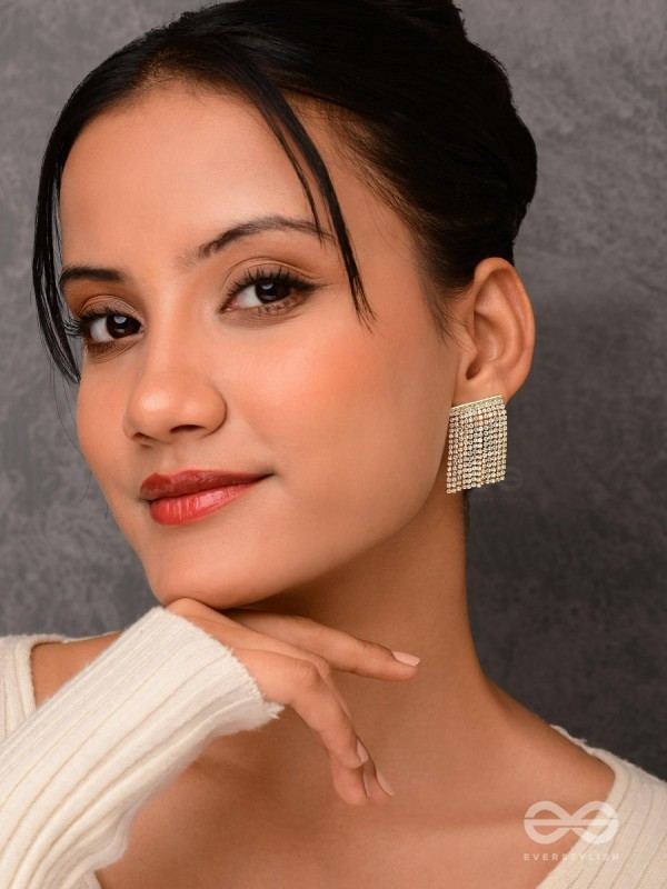 Starry Falls - Golden Embellished Earrings