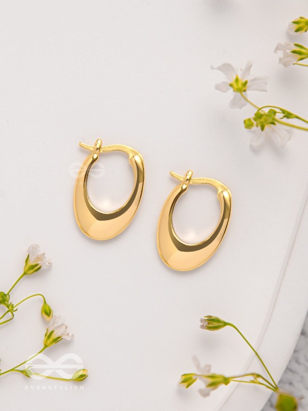 Serenity Feels - Golden Earrings