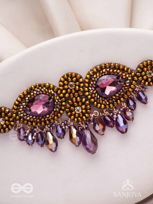 Aujasika- The Rusty Vigor- Stones, Beads And Glass Drops Hand Embroidered Choker Neckpiece